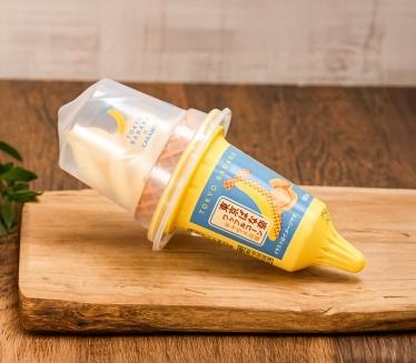 ワッフルコーン東京ばな奈キャラメル味
