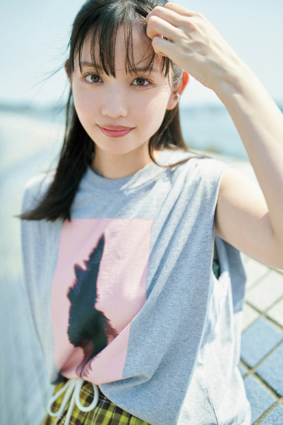 テレビ東京アナウンサー田中瞳フォト＆エッセイ「瞳のまにまに」（講談社）　(C)熊木優
