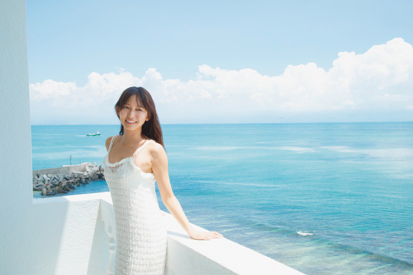 志田音々サード写真集＜台湾旅行編＞ (C)菊地泰久／講談社
