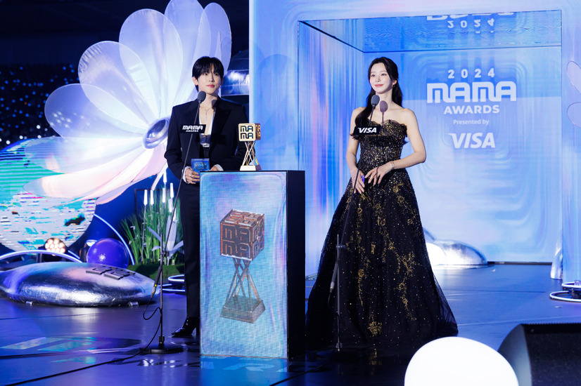 イム・シワンとイ・ジュビン　ⓒ CJ ENM Co., Ltd, All Rights Reserved
