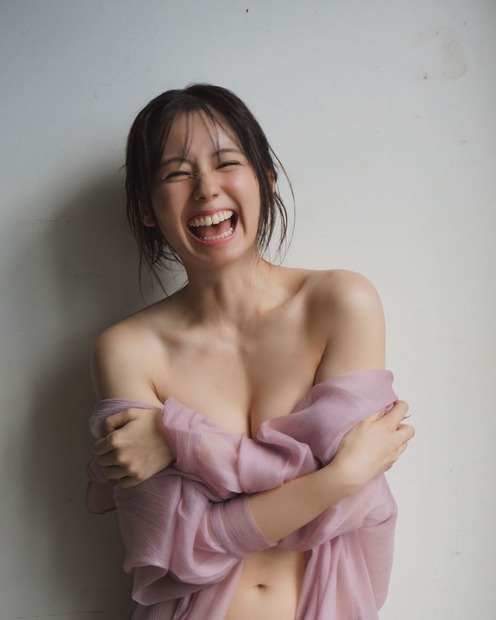 小池里奈（写真は小池里奈の公式インスタグラムから）※所属事務所に掲載許諾をもらってます