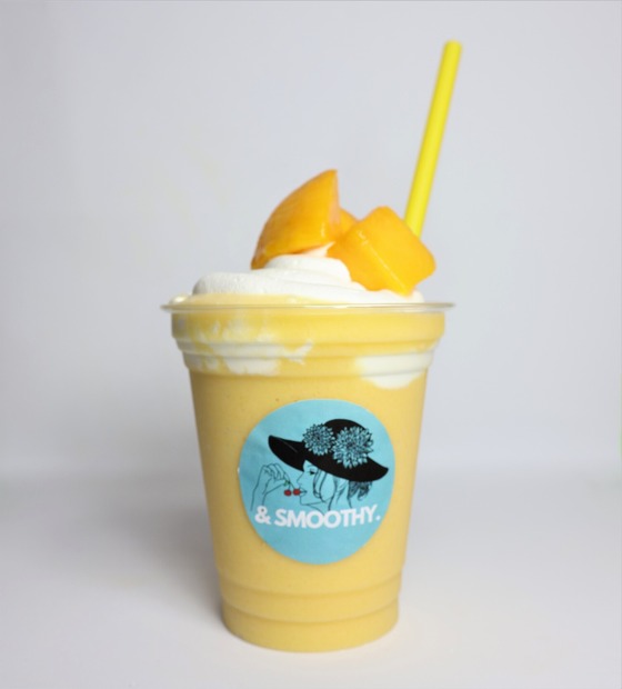 ［東武限定］【MIYAZAKI VEGETABLE LAND ＆SMOOTHY.】完熟マンゴースムージー　イートイン1,210円（1杯）〈数量限定〉