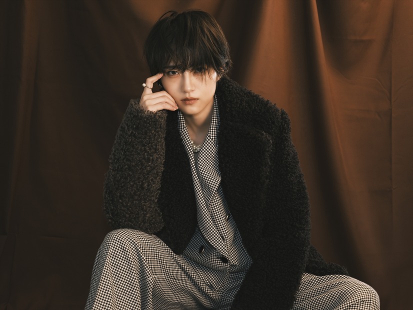 『【若月佑美】YUMI WAKATSUKI 2025CALENDAR』先行カット