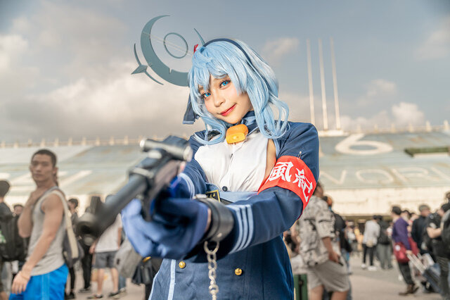 天雨アコ『ブルーアーカイブ』／Kadorin 仁美（Instagram：kadorin.hitomi）