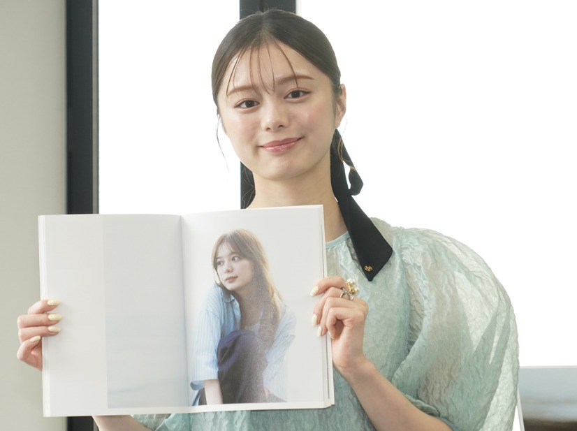 紺野彩夏【写真：竹内みちまろ】