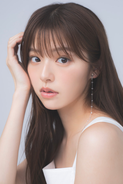 ファッション雑誌『andGIRL』のレギュラーモデルに仲間入りした鈴木ゆうか