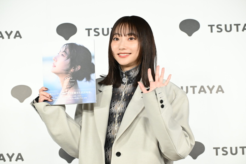 『武田玲奈10周年記念写真集 SISU』（東京ニュース通信社）発売記念イベント