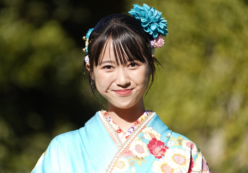 大角ゆき【写真：竹内みちまろ】