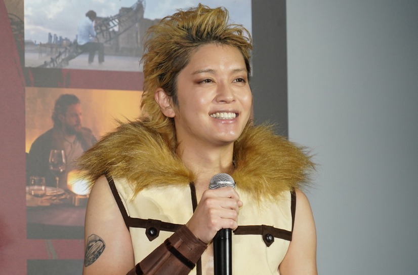 手越祐也【写真：竹内みちまろ】
