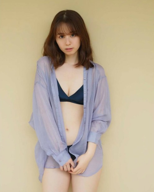 小池里奈（写真は小池里奈の公式インスタグラムから）※所属事務所に掲載許諾をもらってます