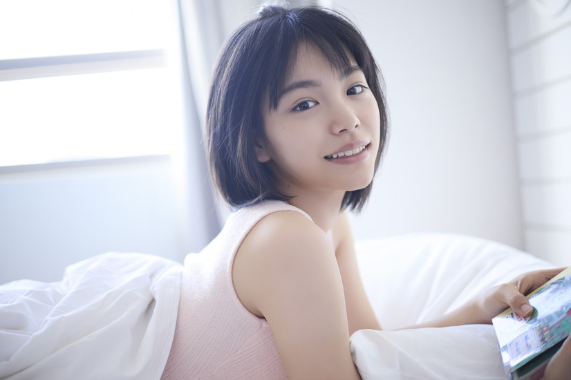 『當真あみ1st写真集（仮）』（小学館）　撮影：屋山和樹