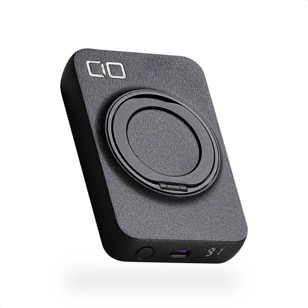 【Amazon初売り】GaN充電器・大容量モバイルバッテリーなど人気のガジェットが最大50％OFF