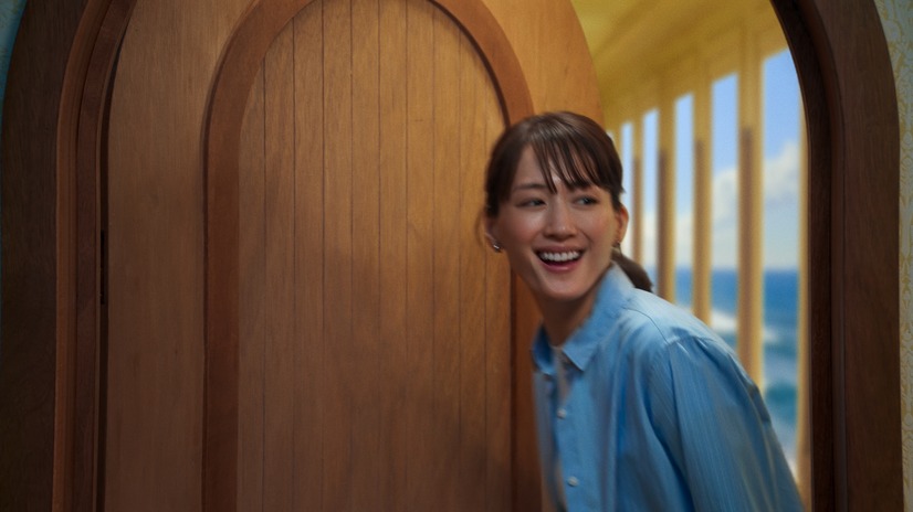 ユニクロの新TVCM「LifeとWear/ジーンズホテル/WOMEN」