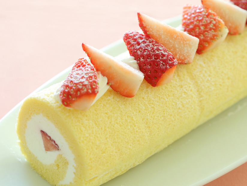 いちごのロールケーキ