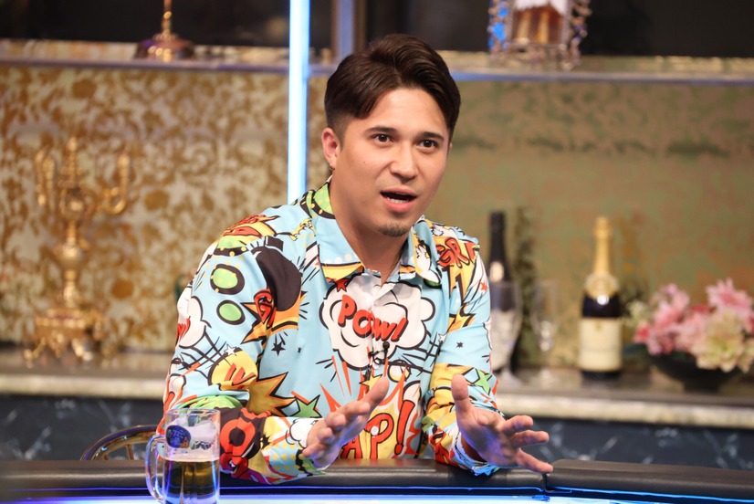 1月10日21時58分から放送『酒のツマミになる話』　(C)フジテレビ