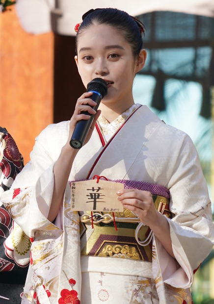髙石あかり【写真：竹内みちまろ】