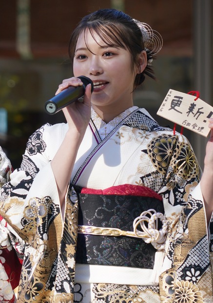 古田愛理【写真：竹内みちまろ】