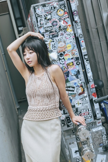 『もっと前へ、そして「その先」へ――　ピョ・ウンジはなぜグラビア不毛の地・韓国でグラビアモデルを始めたのか』（双葉社）　（C)前康輔／双葉社
