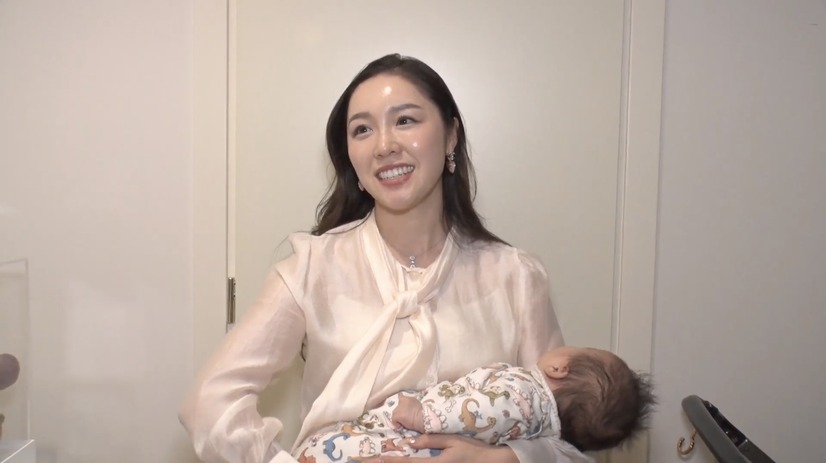 1月24日放送の『ダマってられない女たち』　（C）AbemaTV,Inc.