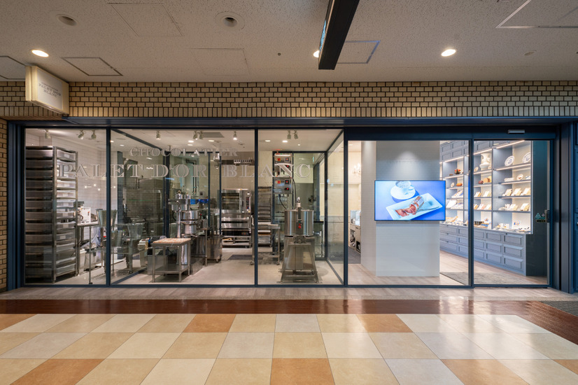 東京 青山店『ショコラティエ　パレドオール　ブラン』