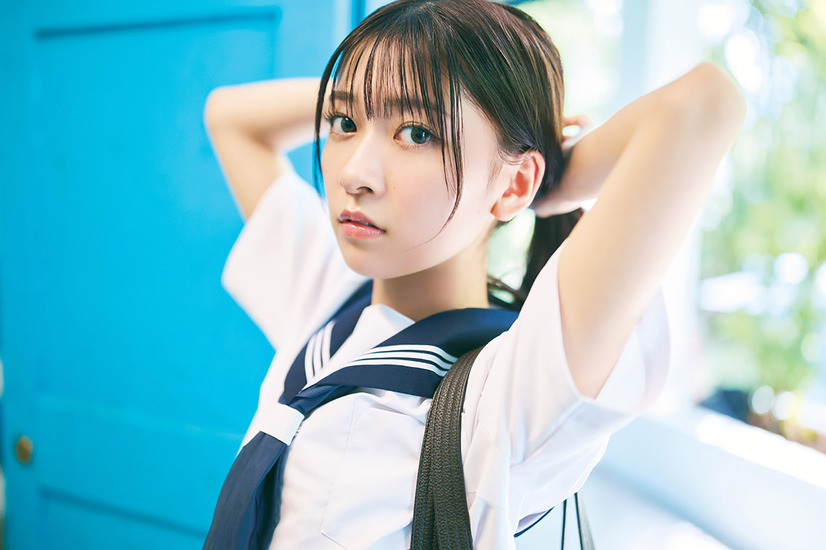 『鈴原希実 1st写真集 届け』掲載カット　撮影／熊木優