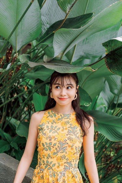 本間日陽の3rd写真集『プレパレーション』　(C)KADOKAWA (C) HONEST PHOTO/下田直樹