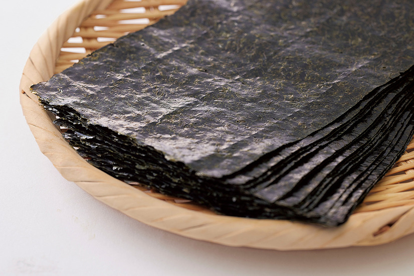 豊かな磯の香りと味わいで、おむすびを引き立てるこだわり海苔