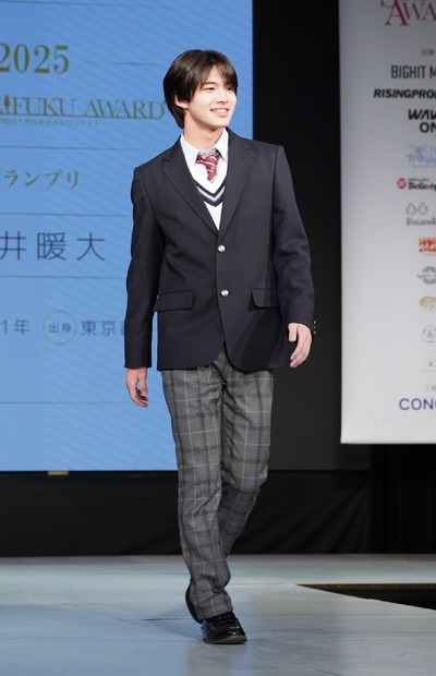 今井暖大【写真：竹内みちまろ】