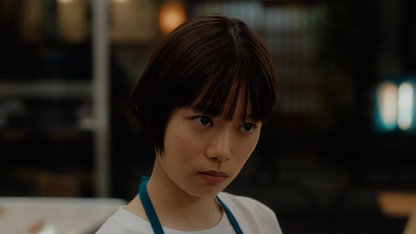 杉咲花と中島歩が出演する「新！居酒屋シリーズ開店！新！翠っきりさわや香」篇