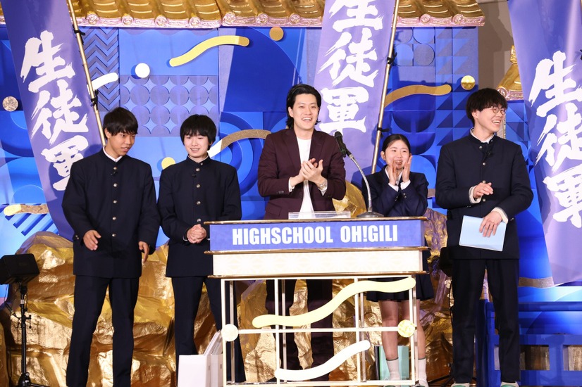 （左から）長田庄平、松尾駿、せいや、菊田竜大、秋山寛貴　(C)フジテレビ