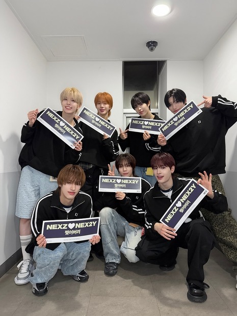 【NEXZ】1st FAN MEETING夜公演集合写真