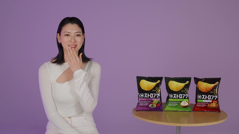 三吉彩花インタビュー