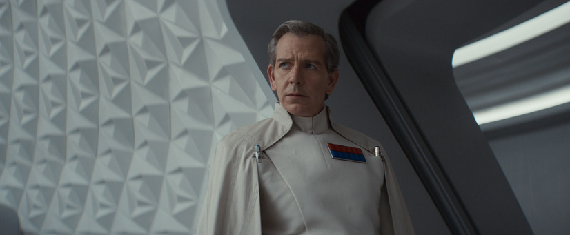『スター・ウォーズ：キャシアン・アンドー』シーズン2　配信表記：4月23日（水）よりディズニープラスにて日米同時独占配信開始　（C）2025 Lucasfilm Ltd.