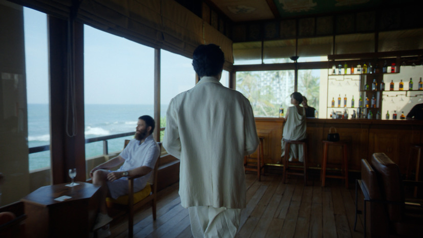 SUNTORY WORLD WHISKY『碧Ao』の新TVCM「世界のどこかで。」篇