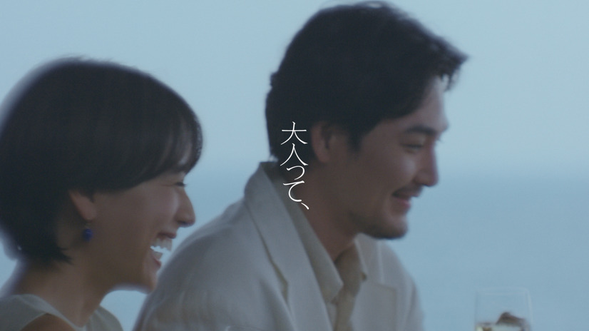 SUNTORY WORLD WHISKY『碧Ao』の新TVCM「世界のどこかで。」篇