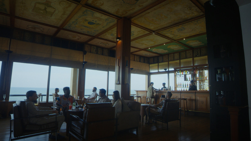 SUNTORY WORLD WHISKY『碧Ao』の新TVCM「世界のどこかで。」篇