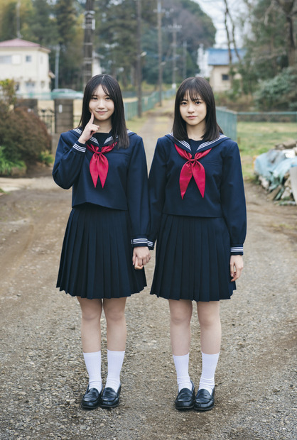 「B.L.T.graduation2025中学・高校卒業」ローソンエンタテインメント購入特典ポストカード【正源司陽子＆藤嶌果歩（日向坂46）】