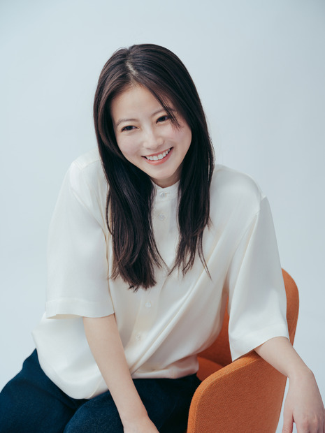 今田美桜（ヘアメイク／渡嘉敷愛子　スタイリング／小蔵昌子）