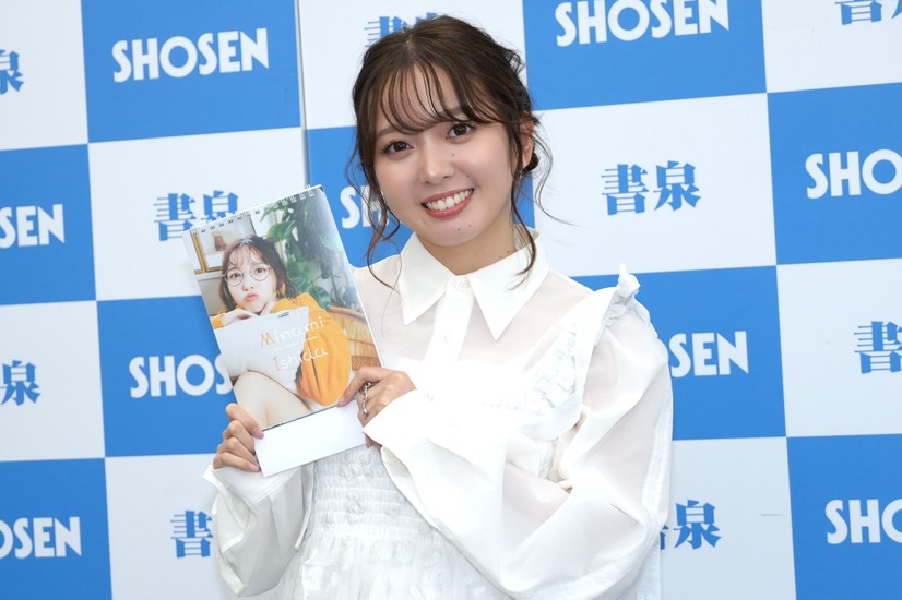 石田みなみ【撮影：小宮山あきの】