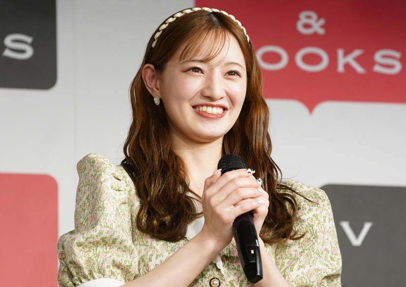 中田花奈【写真：竹内みちまろ】
