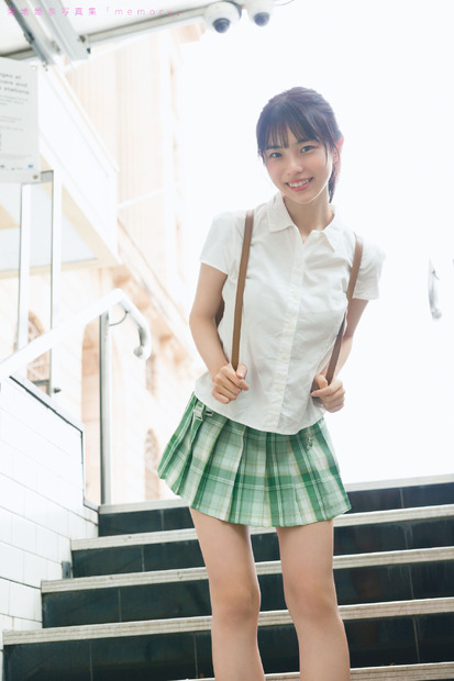 菊地姫奈の写真集『memory』（講談社）　（C）Takeo Dec.