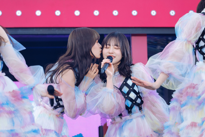 「6回目のひな誕祭」ライブ写真　撮影：上山陽介