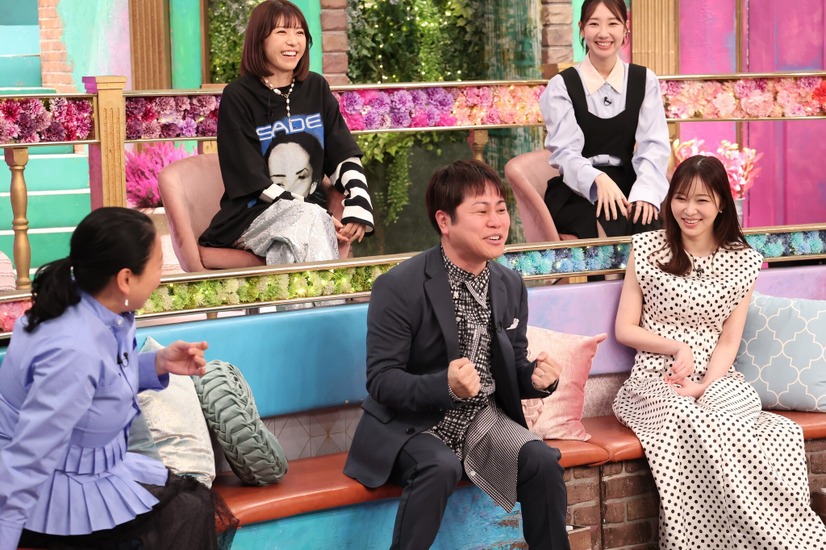 4月10日23時から放送される『トークィーンズ』　（C）フジテレビ