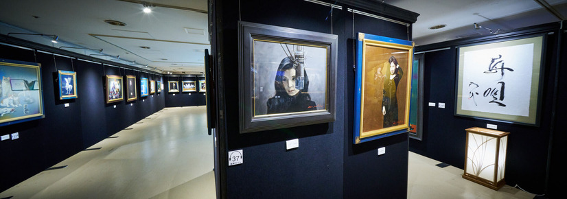 八代亜紀さんの回顧展「生きる～ありがとう・・・これからも～」