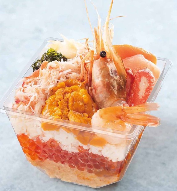 ［余市］うに専門店 世壱屋／世壱屋特製４層ミルフィーユ　4,860円