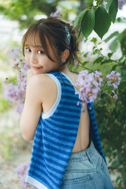 『吉武千颯 1st写真集 颯爽』（C)KADOKAWA