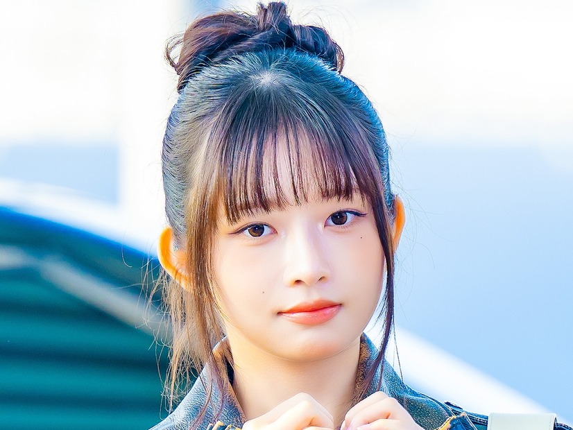 IVE・レイ、可愛さ限界突破の“ロリータ風衣装”にファン悶絶！「倒れちゃう」「世界一可愛い」【PHOTO】