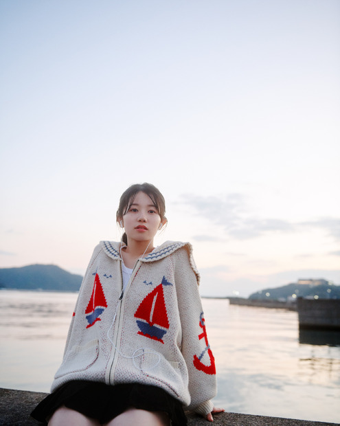 AKB48・正鋳真優の初写真集『付き合ってください』　(C)双葉社・撮影/北浦敦子