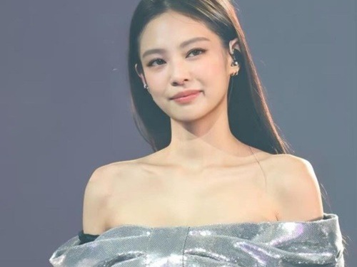 BLACKPINK・ジェニー、「コーチェラ」で魅せた圧巻ステージ…“パフォーマンス・クイーン”が世界中を虜に