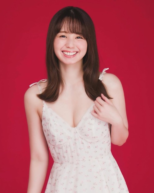 小池里奈（写真は小池里奈の公式インスタグラムから）※所属事務所に掲載許諾をもらってます